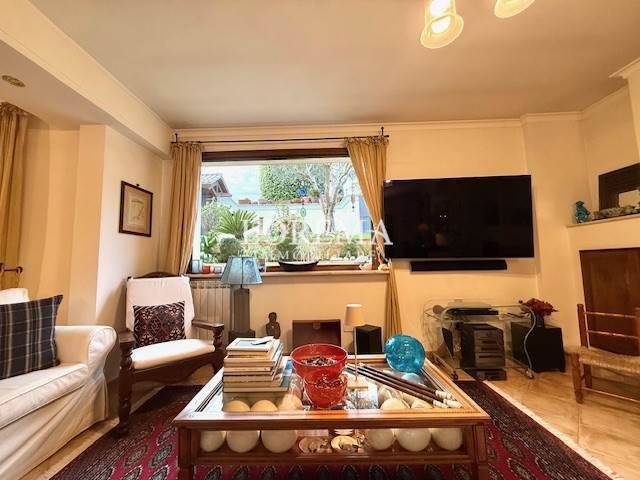 casa indipendente in vendita a Roma in zona Infernetto