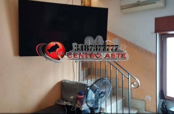 appartamento in vendita a Roma in zona Ponte di Nona