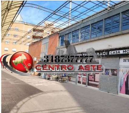 negozio in vendita a Roma in zona Monte Sacro/Talenti