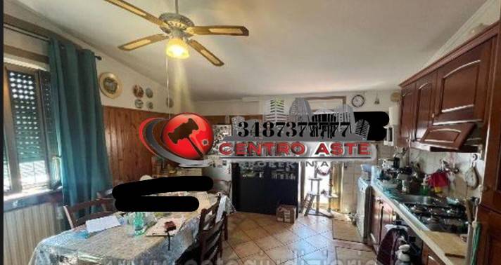 appartamento in vendita a Roma in zona Torre Angela