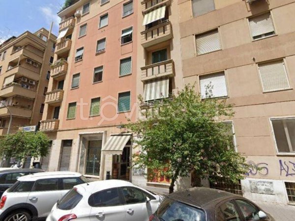 appartamento in vendita a Roma in zona Tuscolano