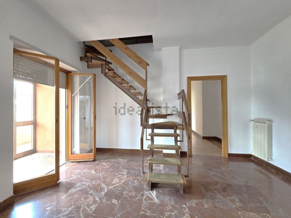 appartamento in vendita a Roma in zona Axa