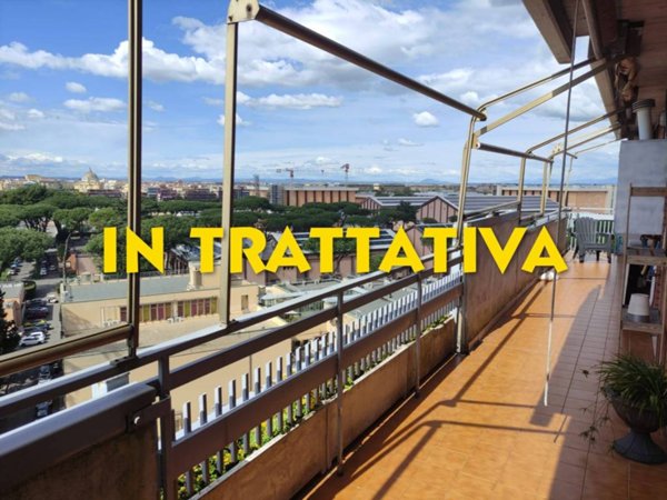 appartamento in vendita a Roma in zona Cinecittà