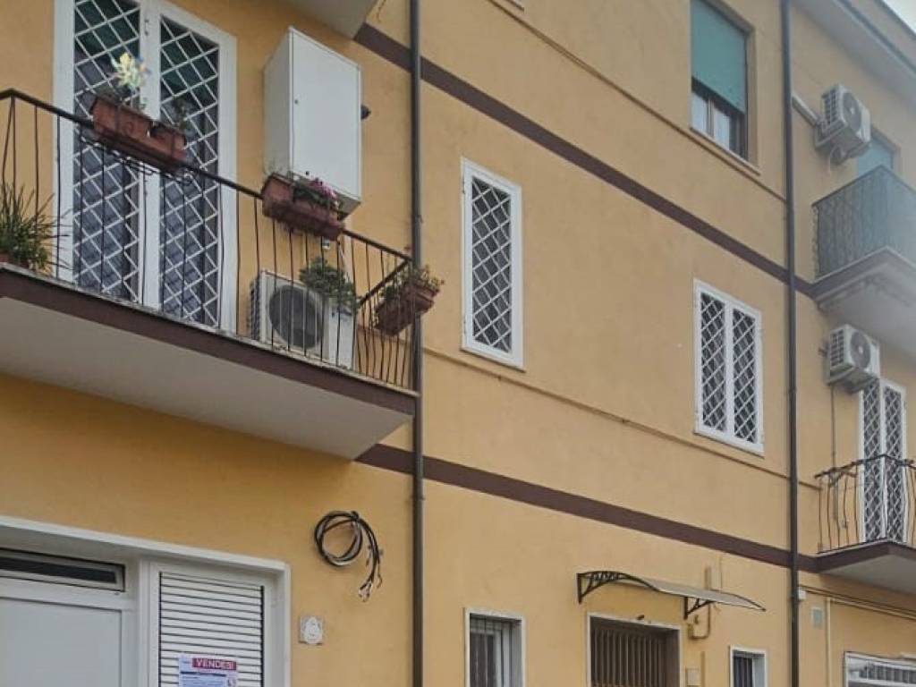 appartamento in vendita a Roma in zona Torre Maura