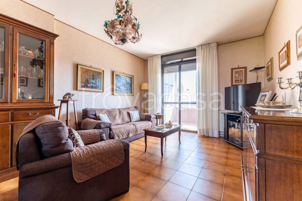 appartamento in vendita a Roma in zona Labaro