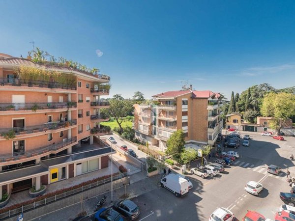 appartamento in vendita a Roma in zona Della Vittoria
