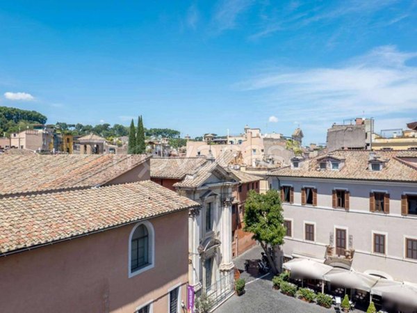 appartamento in vendita a Roma in zona Trastevere