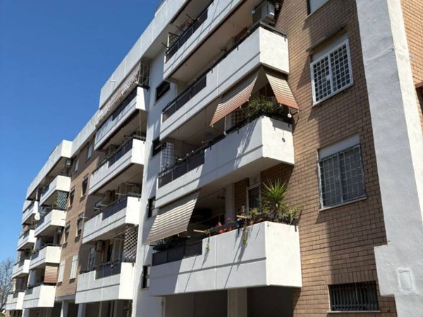appartamento in vendita a Roma in zona Dragona/Bagnoletto