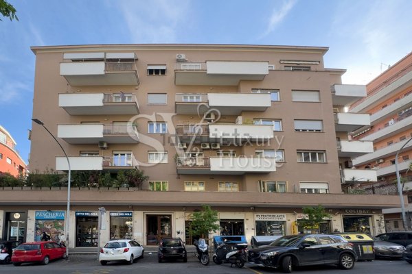 casa indipendente in vendita a Roma in zona Trieste