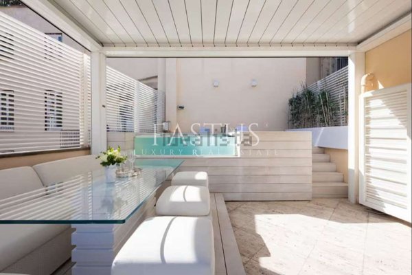 appartamento in vendita a Roma in zona Campo Marzio