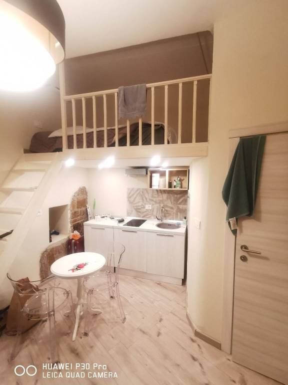 locale di sgombero in vendita a Roma in zona Rione Monti/Campitelli