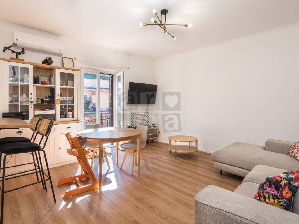 appartamento in vendita a Roma in zona Dragona/Bagnoletto