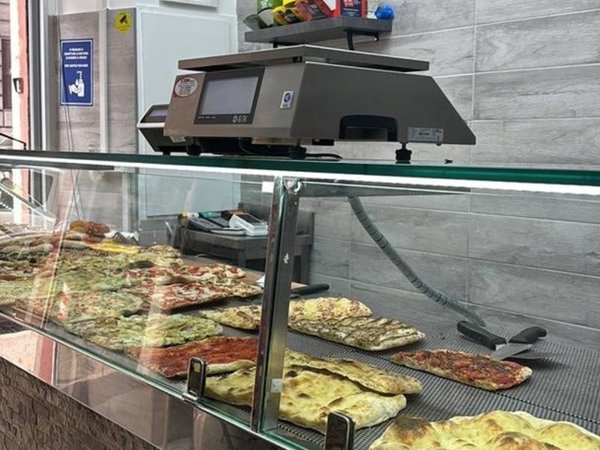 negozio in vendita a Roma in zona Salario