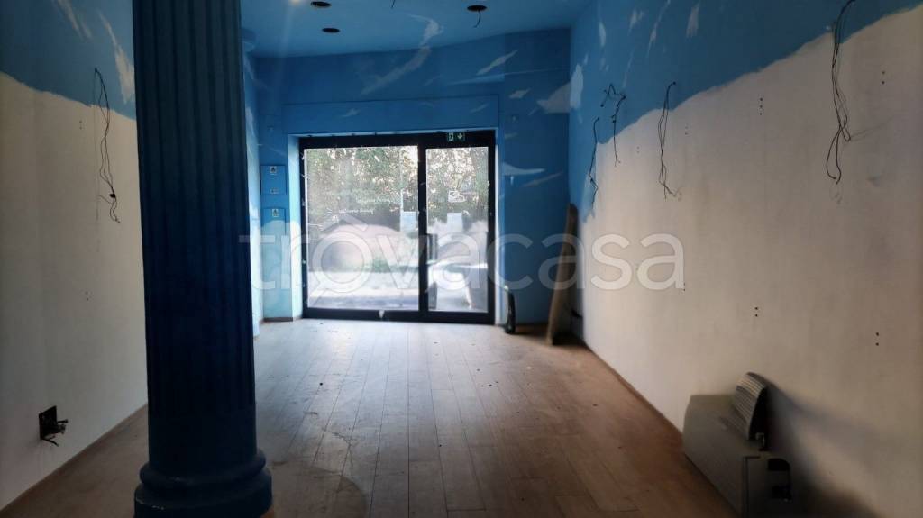 negozio in vendita a Roma in zona Gianicolense