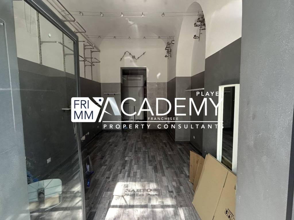 negozio in vendita a Roma in zona Salario