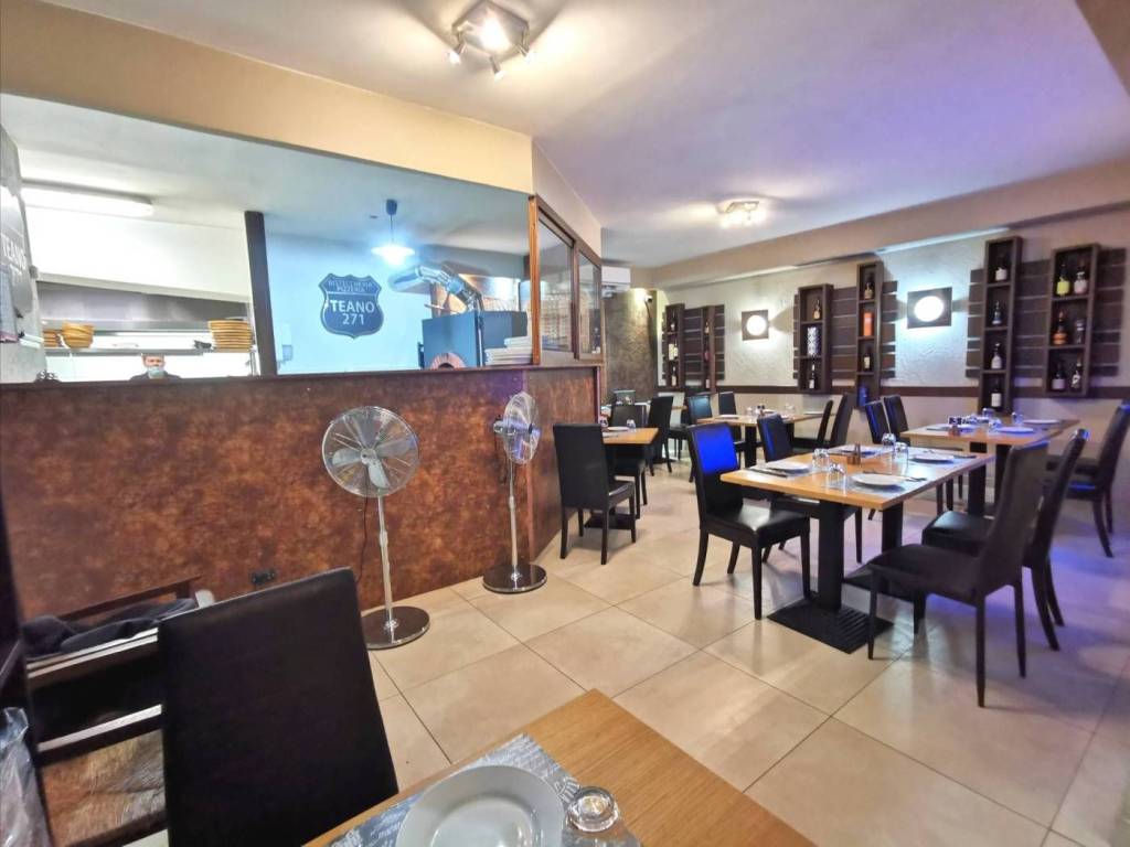 negozio in vendita a Roma in zona Prenestino-Centocelle