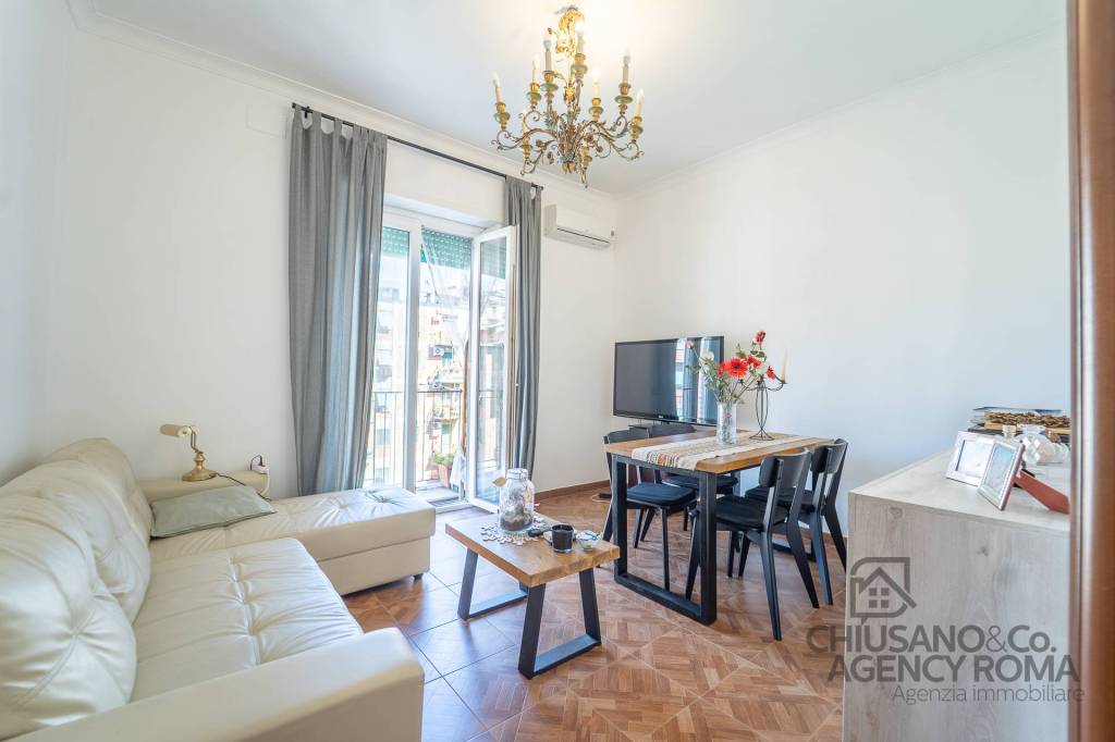 appartamento in vendita a Roma in zona Cinecittà