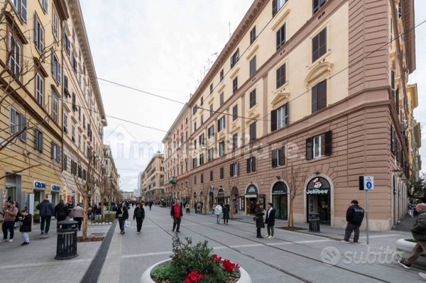 appartamento in vendita a Roma in zona Rione Prati