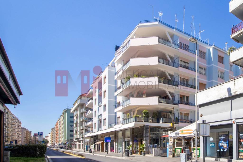 appartamento in vendita a Roma in zona Trieste