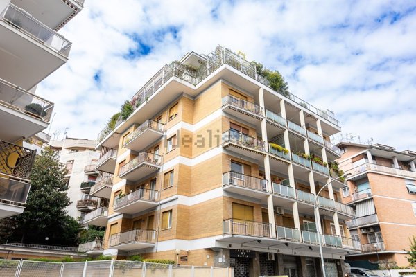 appartamento in vendita a Roma in zona Aurelio