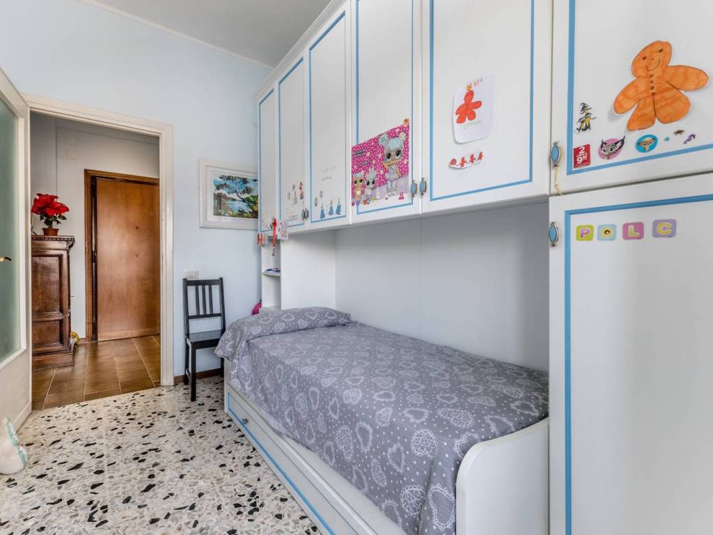 appartamento in vendita a Roma in zona Ostia