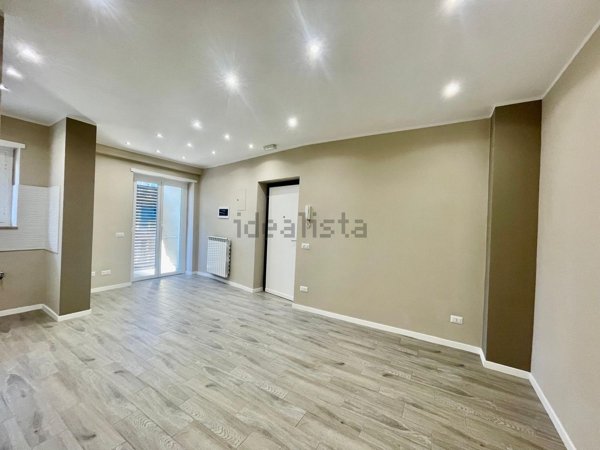 appartamento in vendita a Roma in zona Ardeatino