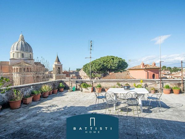 appartamento in vendita a Roma in zona Ostiense