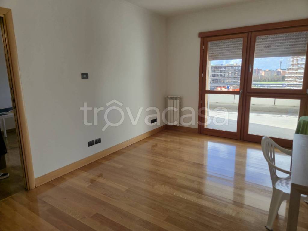 appartamento in vendita a Roma in zona Giuliano Dalmata