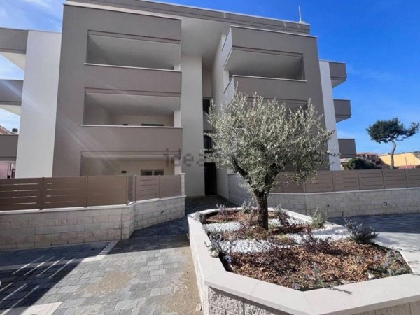 appartamento in vendita a Roma in zona Romanina