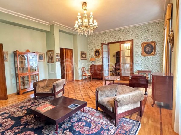 casa indipendente in vendita a Roma in zona Nomentano