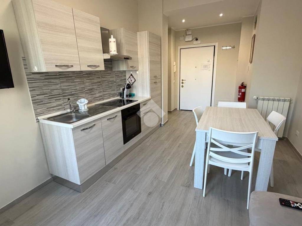 appartamento in vendita a Roma in zona Castel Fusano