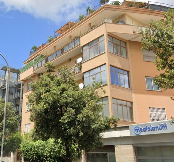appartamento in vendita a Roma in zona Gianicolense