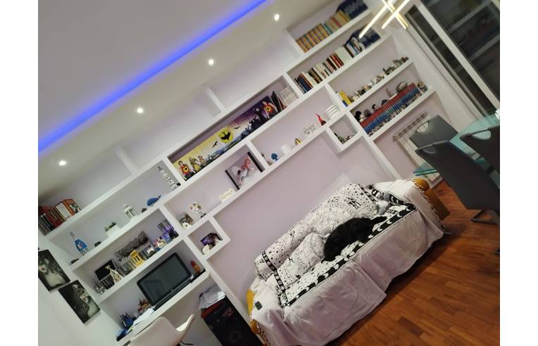 appartamento in vendita a Roma in zona Cinecittà