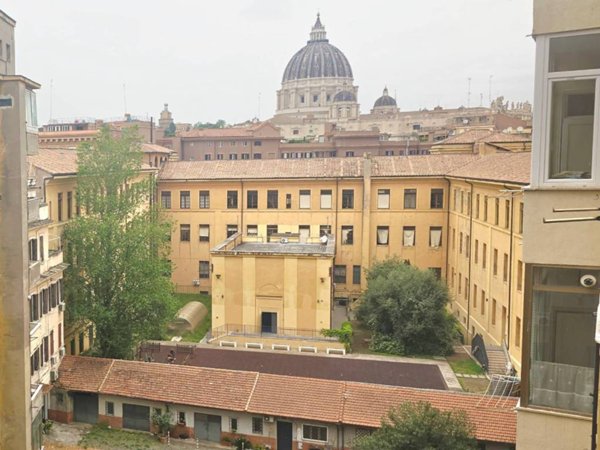 appartamento in vendita a Roma in zona Aurelio