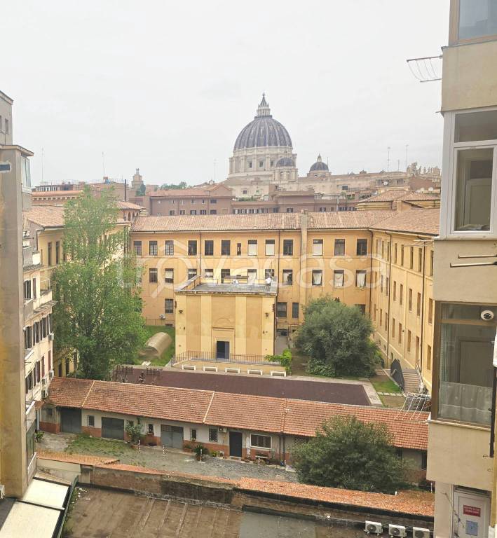 appartamento in vendita a Roma in zona Aurelio