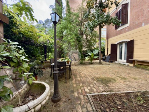 appartamento in vendita a Roma in zona Monte Sacro/Talenti