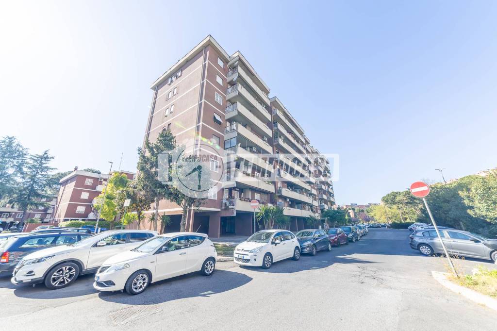 appartamento in vendita a Roma in zona Collatino