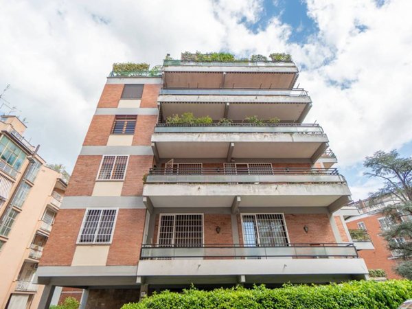 appartamento in vendita a Roma in zona Tor di Quinto