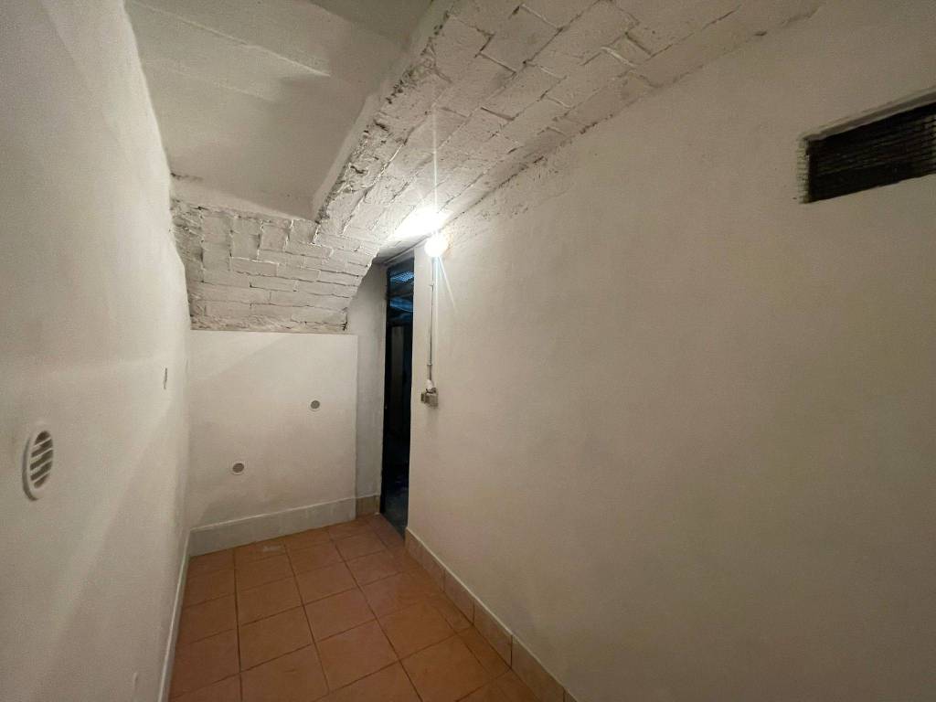 locale commerciale in vendita a Roma in zona Tiburtino