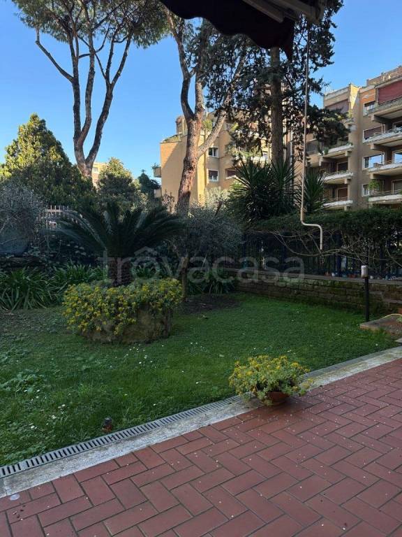 appartamento in vendita a Roma in zona Salario