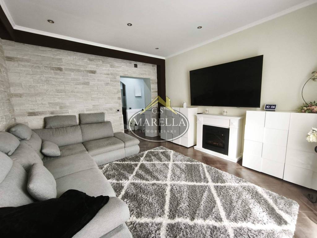 appartamento in vendita a Roma in zona Massimina/Casal Lumbroso