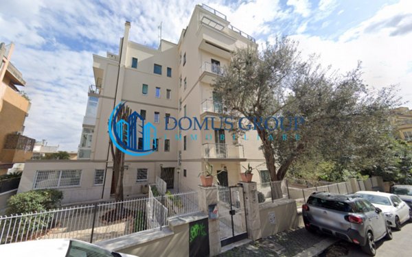 appartamento in vendita a Roma in zona Gianicolense