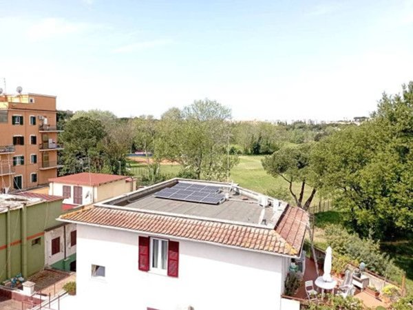 appartamento in vendita a Roma in zona Ponte Mammolo