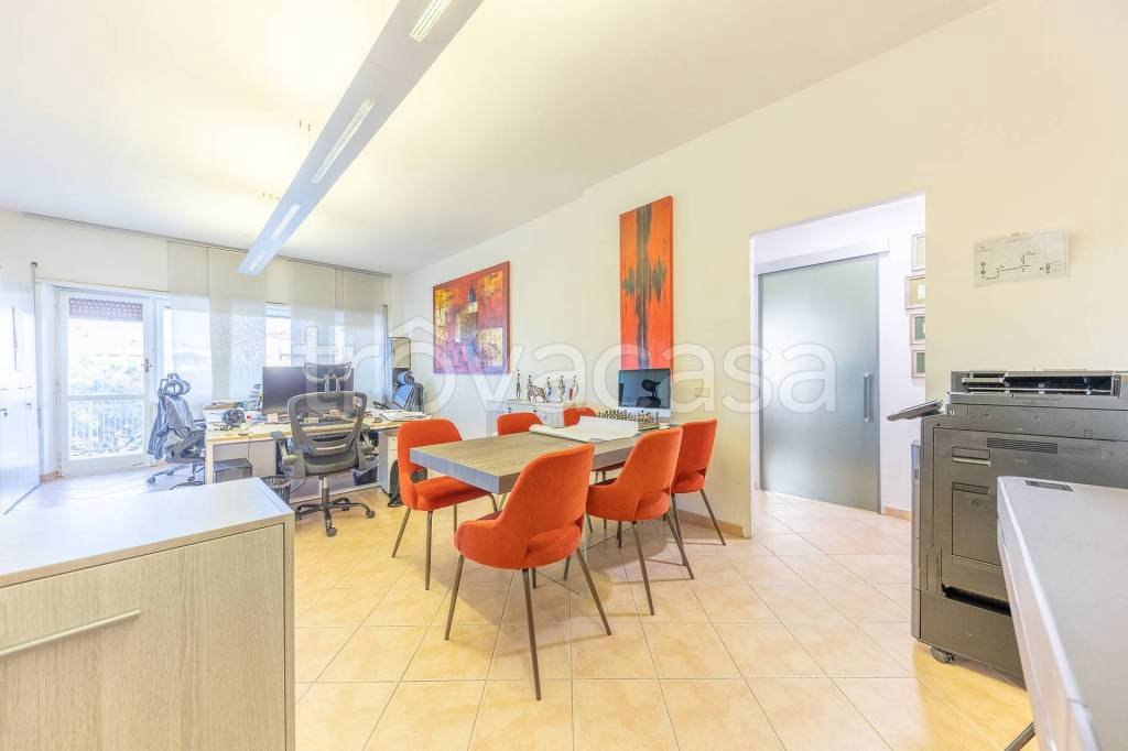 appartamento in vendita a Roma in zona Ostia