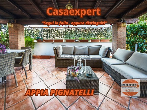 appartamento in vendita a Roma in zona Appio Pignatelli