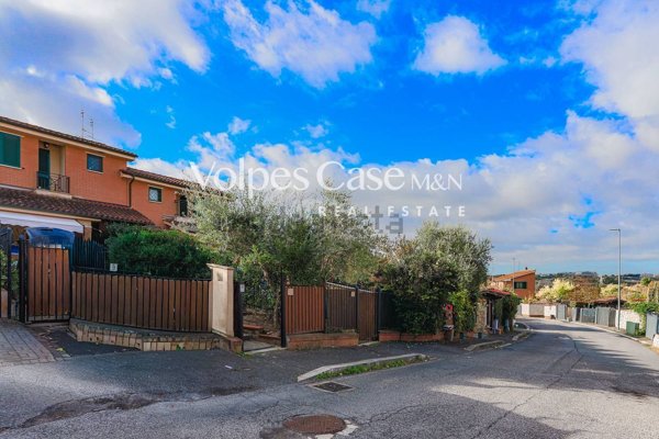 appartamento in vendita a Roma in zona Cinquina