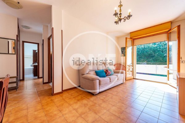 appartamento in vendita a Roma in zona Tor Bella Monaca