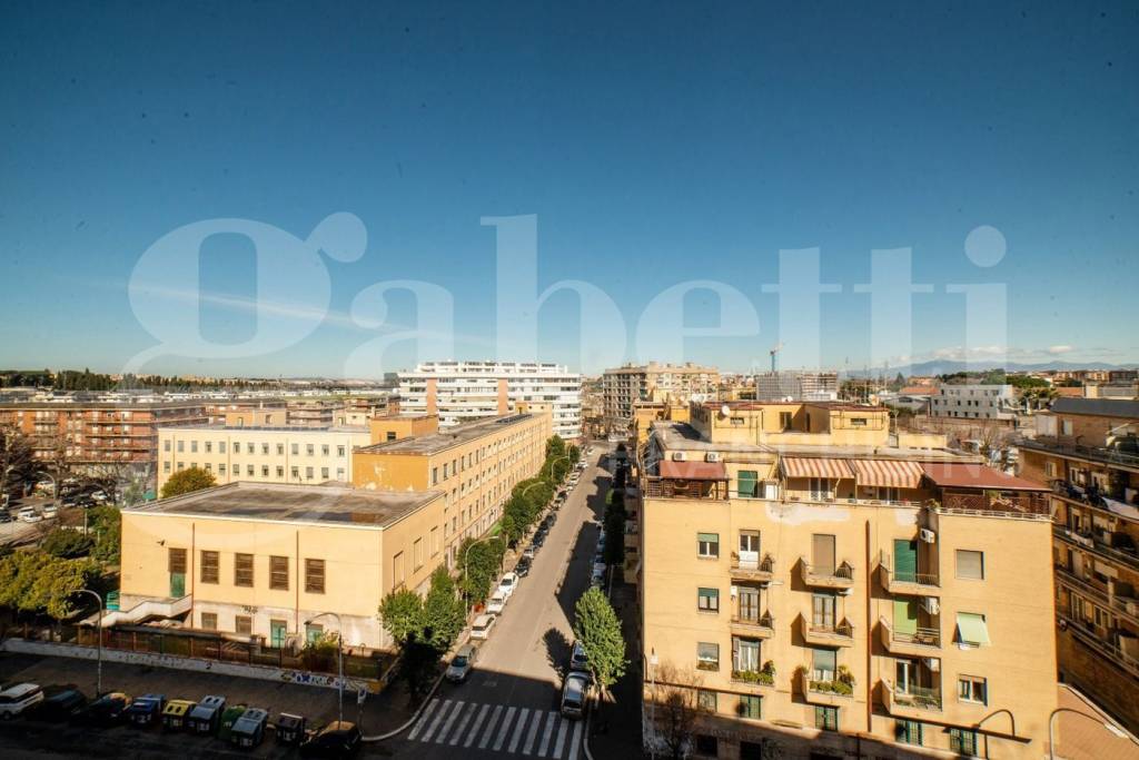 appartamento in vendita a Roma in zona Tiburtino