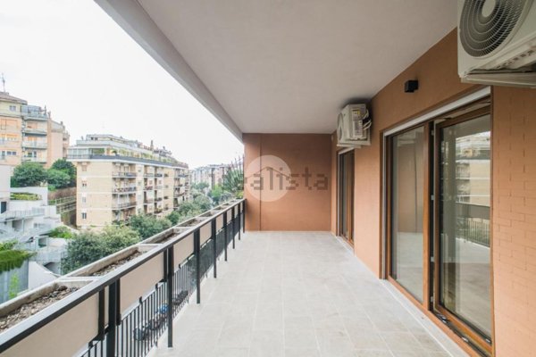 appartamento in vendita a Roma in zona Gianicolense