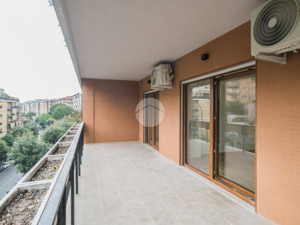 appartamento in vendita a Roma in zona Gianicolense